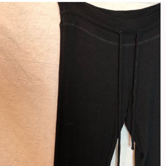 BEYOND YOGA Your Line Midi Black Ribbed Sweatpants Fitted Jogger Leggings XS - Picture 4 of 5